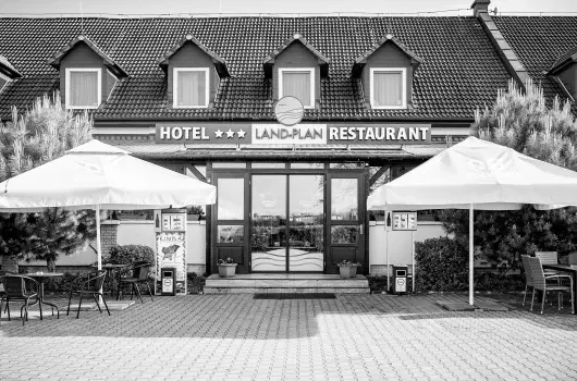 Land Plan Hotel & Restaurant - Hsvt (min. 1 j)
