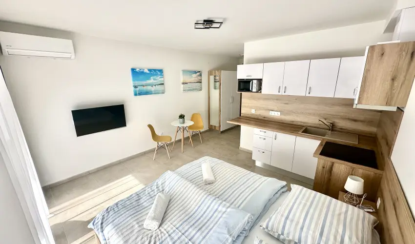 Ady Corner Pr�mium Apartmanok Si�fok - H�sv�t