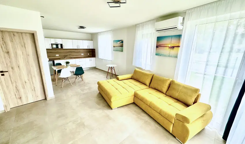 Ady Corner Pr�mium Apartmanok Si�fok - H�sv�t