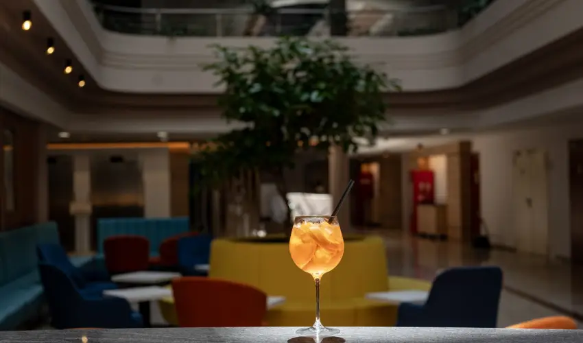 Airport Hotel Budapest Vecss - Hsvt - teljes elrefizetssel (min. 3 j)