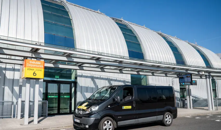 Airport Hotel Budapest Vecss - Hsvt - teljes elrefizetssel (min. 3 j)