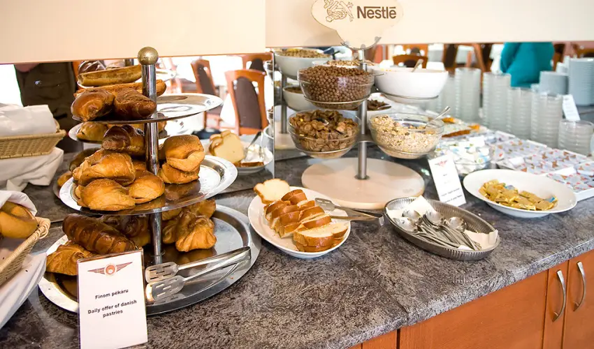 Airport Hotel Budapest Vecss - Hsvt - teljes elrefizetssel (min. 3 j)