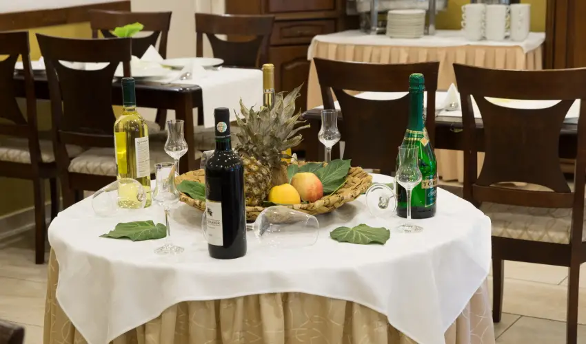 Ambrzia Szllshely s tterem Miskolctapolca - Hsvt (min. 3 j)