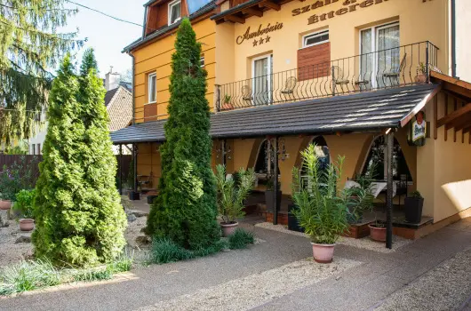 Ambrzia Szllshely s tterem - Hsvt (min. 3 j)