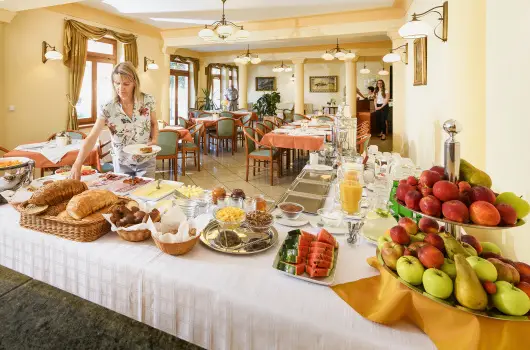 Ametiszt Hotel - H�sv�t (min. 3 �j)