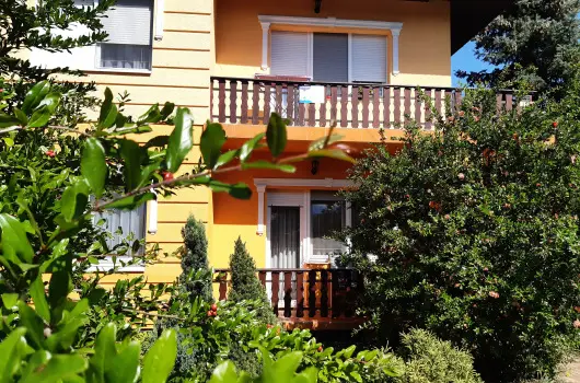 Andrea Vend�gh�z - H�sv�t (min. 2 �j)