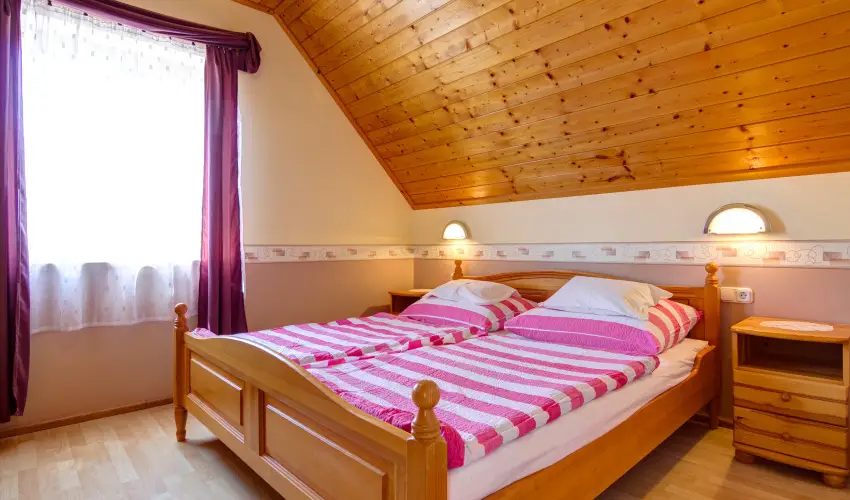 Andrea Villa Hvz - Hsvt (min. 2 j)