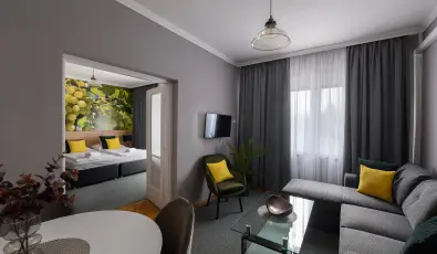 Angyal Panzi� Hajd�szoboszl�