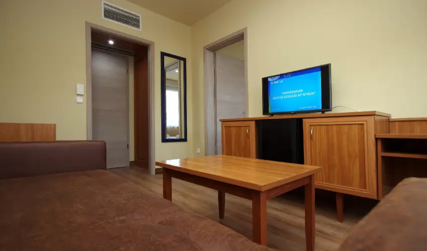 Aqua Hotel Gyula - Hsvt (min. 3 j)