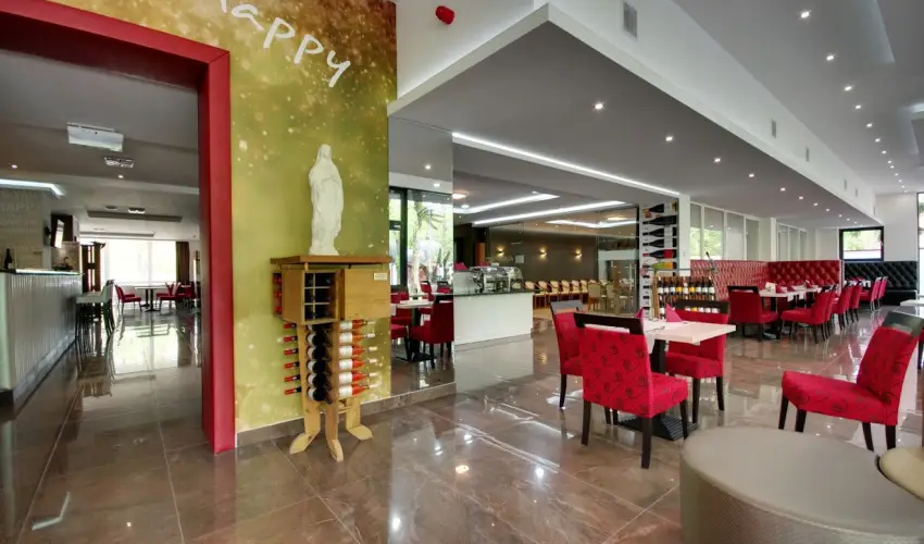 Aqua Hotel Gyula - Hsvt (min. 3 j)