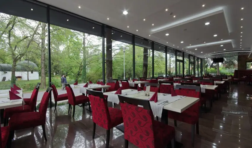 Aqua Hotel Gyula - Hsvt (min. 3 j)