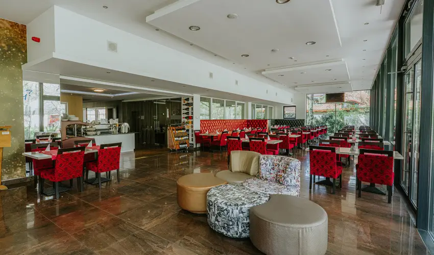 Aqua Hotel Gyula - H�sv�t (min. 3 �j)