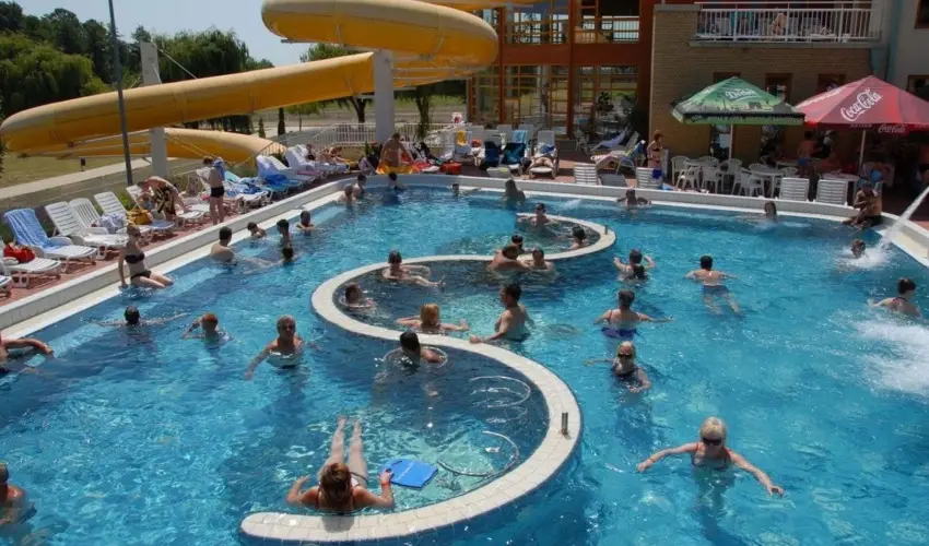 Arany Apartmanhz Zalagyngye  Zalakaros - Hsvt (min. 2 j)