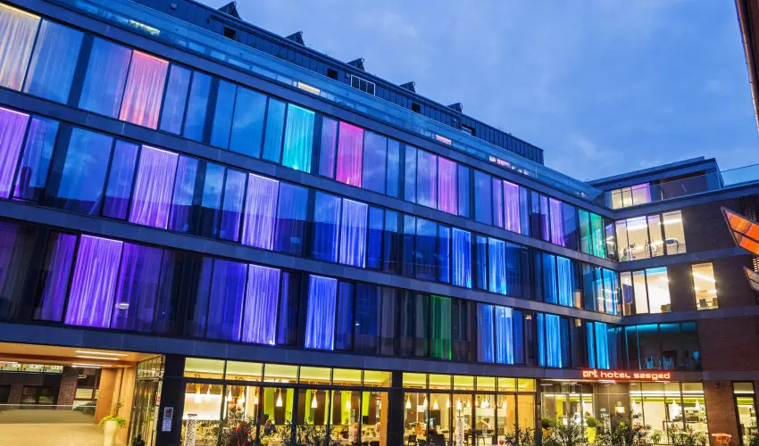 Art Hotel Szeged Szeged - Hsvt 