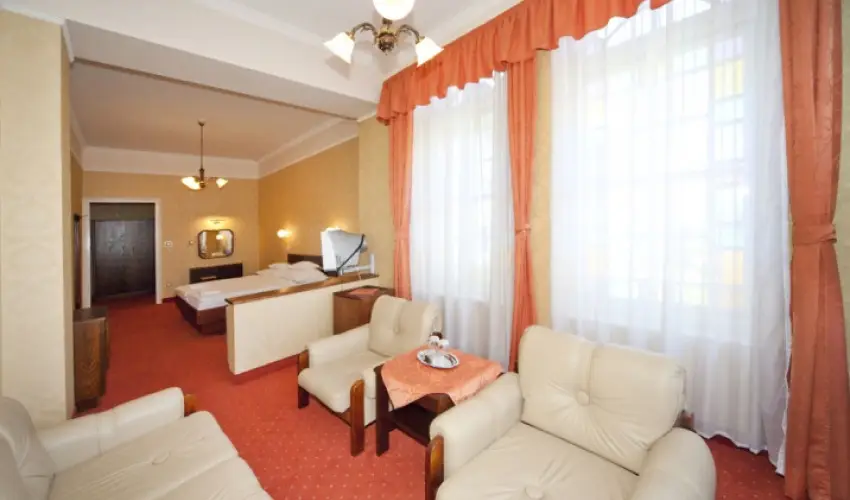 Astoria Hotel s tterem Balatonfred - Hsvt (min. 2 j)