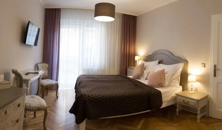 Aurora Vendghz Hvz - Hsvt (min. 3 j)