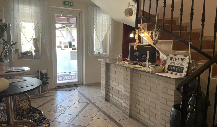 Bagolyvr Inrcs Inrcs - Hsvt 