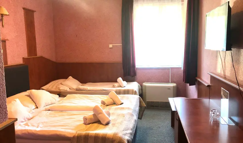 Bagolyvr Inrcs Inrcs - Hsvt 