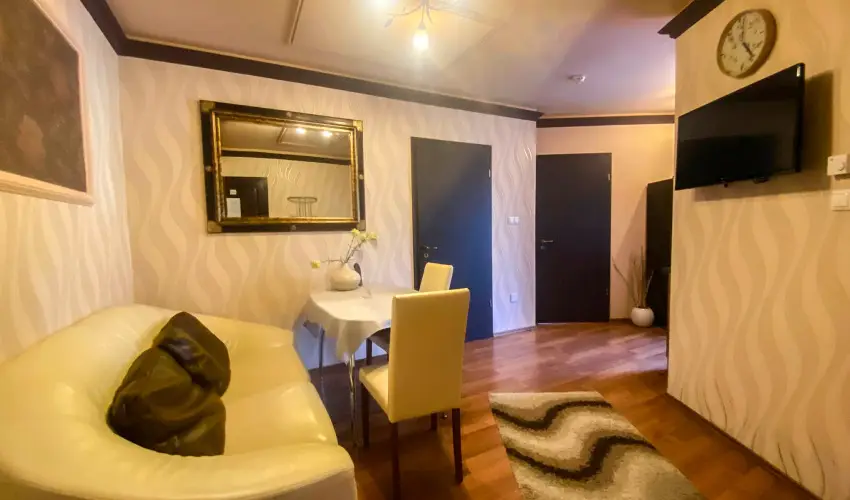 Bajor Panzió Aparthotel Bük, Bükfürdő - Húsvét