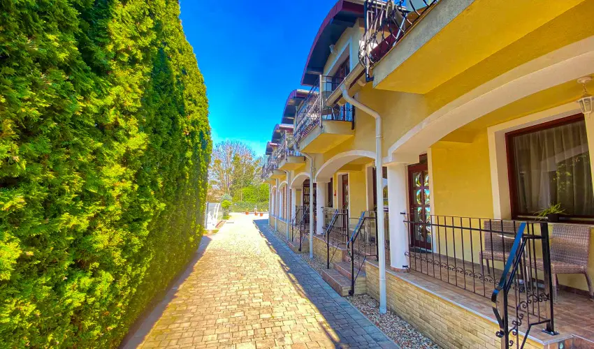 Bajor Panzió Aparthotel Bük, Bükfürdő - Húsvét