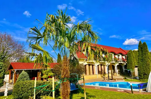 Bajor Panzi� Aparthotel - H�sv�t