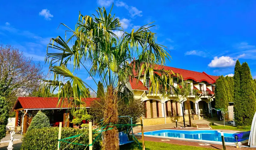 Bajor Panzió Aparthotel Bük, Bükfürdő - Húsvét