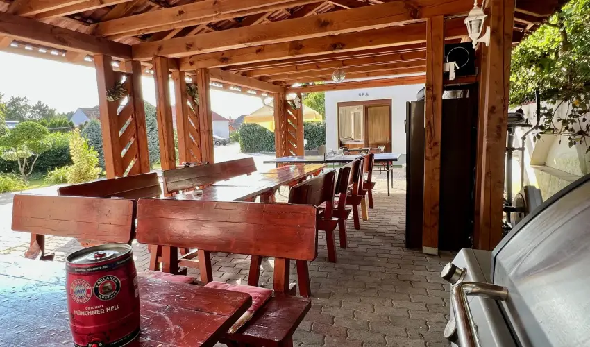 Bajor Panzió Aparthotel Bük, Bükfürdő - Húsvét