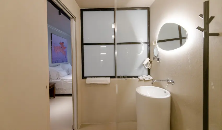 Barka Galria Hotel s tterem Tllya - Hsvt