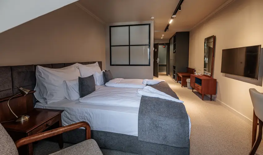 Barka Galria Hotel s tterem Tllya - Hsvt