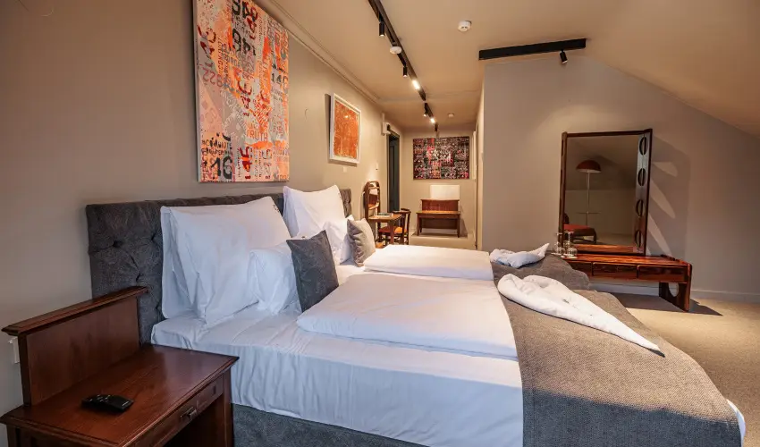 Barka Galria Hotel s tterem Tllya - Hsvt