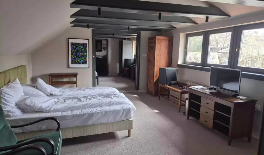 Barka Galria Hotel s tterem Tllya - Hsvt