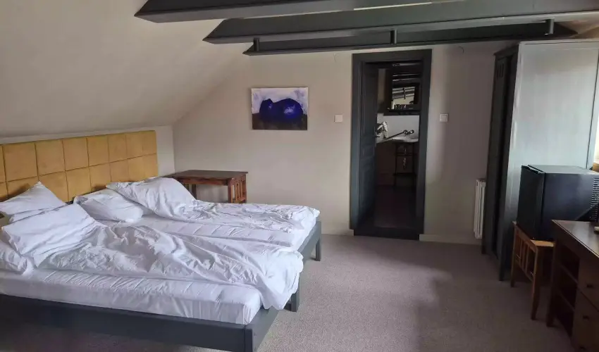 Barka Galria Hotel s tterem Tllya - Hsvt