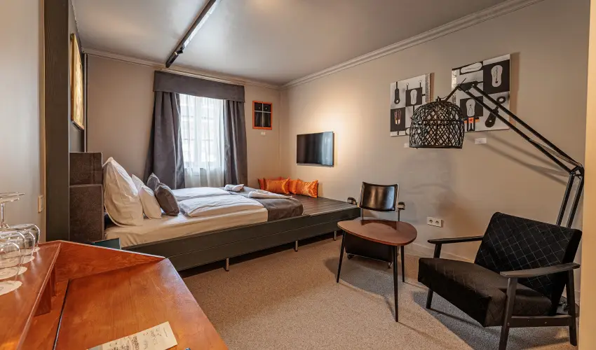 Barka Galria Hotel s tterem Tllya - Hsvt