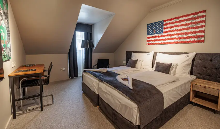 Barka Galria Hotel s tterem Tllya - Hsvt