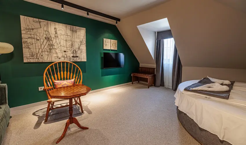 Barka Galria Hotel s tterem Tllya - Hsvt