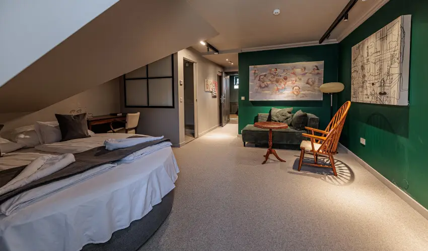 Barka Galria Hotel s tterem Tllya - Hsvt