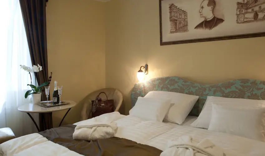 Barokk Hotel Promend Gyr - Hsvt - teljes elrefizetssel