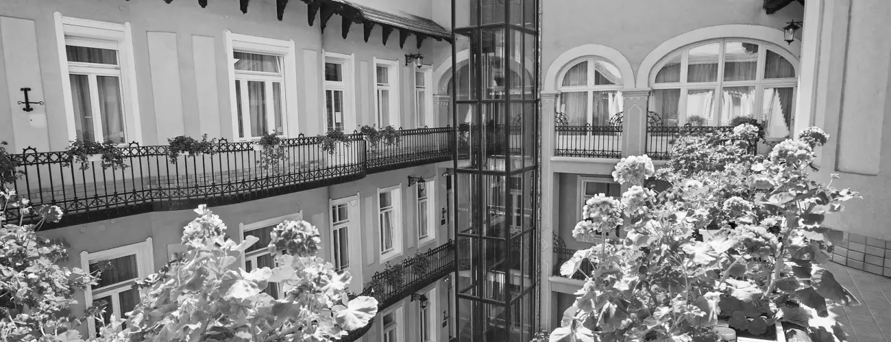 Baross City Hotel Budapest - Hsvt - teljes elrefizetssel