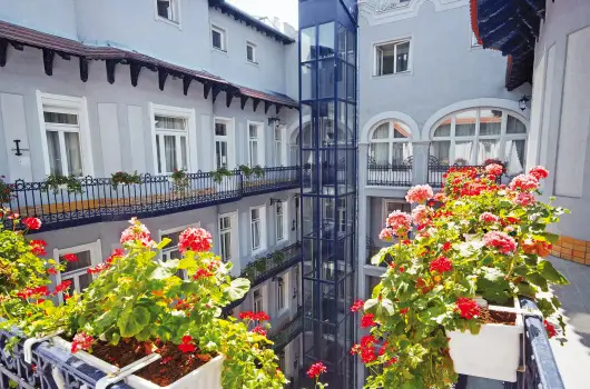 Baross City Hotel - Hsvt 