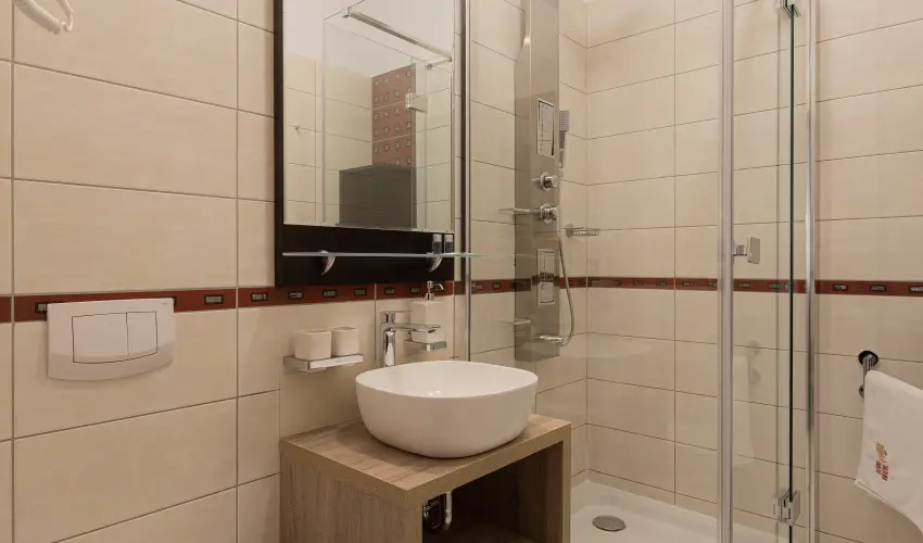 Bazilika alatti Panzi Esztergom - Hsvt 