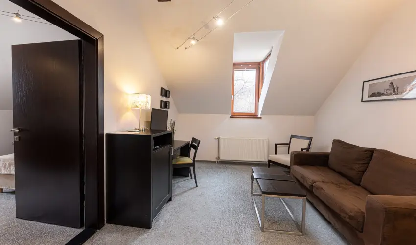 Bazilika alatti Panzi Esztergom - Hsvt 