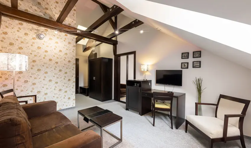 Bazilika alatti Panzi Esztergom - Hsvt 