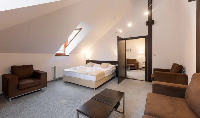 Bazilika alatti Panzi Esztergom - Hsvt 