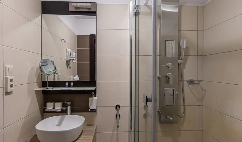 Bazilika alatti Panzi Esztergom - Hsvt 