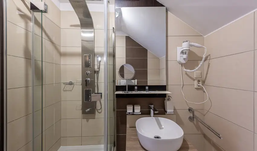 Bazilika alatti Panzi Esztergom - Hsvt 