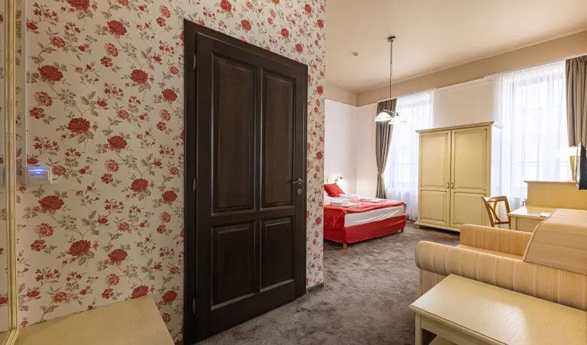 Bazilika alatti Panzi Esztergom - Hsvt 