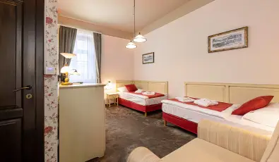 Bazilika alatti Panzi Esztergom