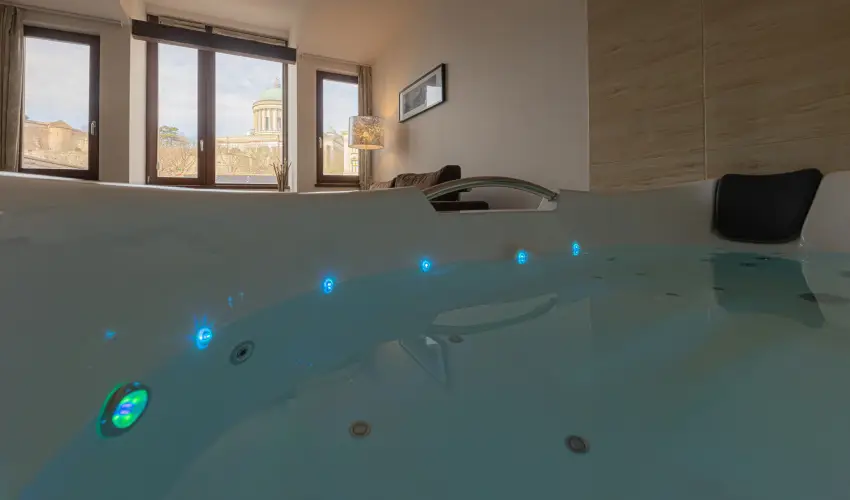 Bazilika alatti Panzi Esztergom - Hsvt 