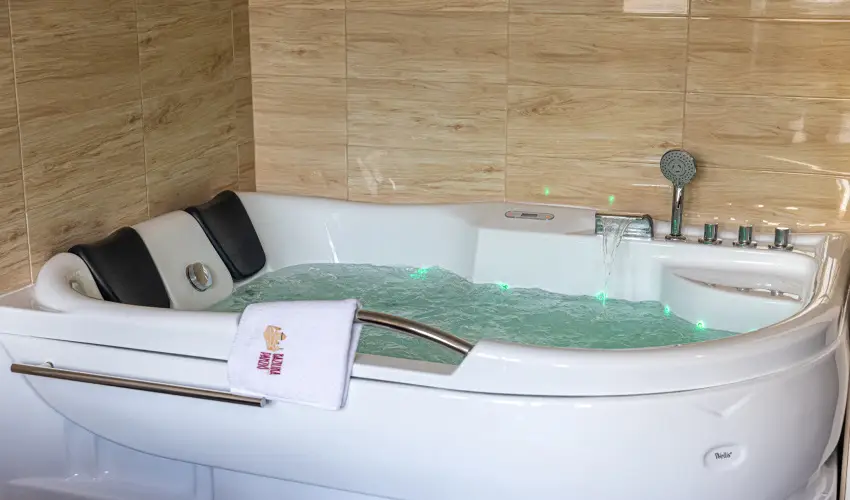 Bazilika alatti Panzi Esztergom - Hsvt 