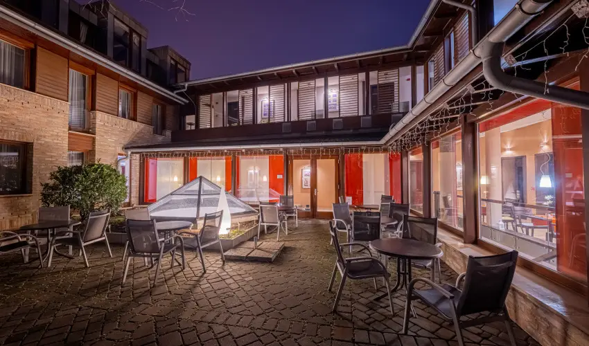 Bazilika alatti Panzi Esztergom - Hsvt 